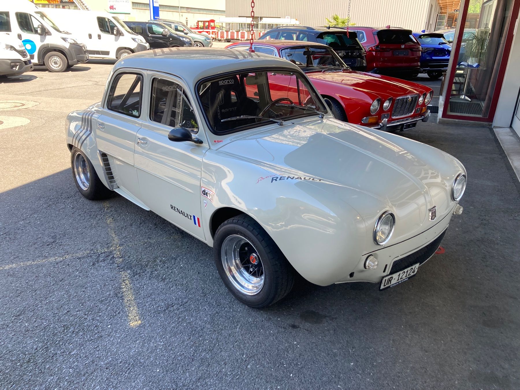 Renault Automobili: Renault Dauphine Proto – Usato da Erstfeld venduto da Peach78 2