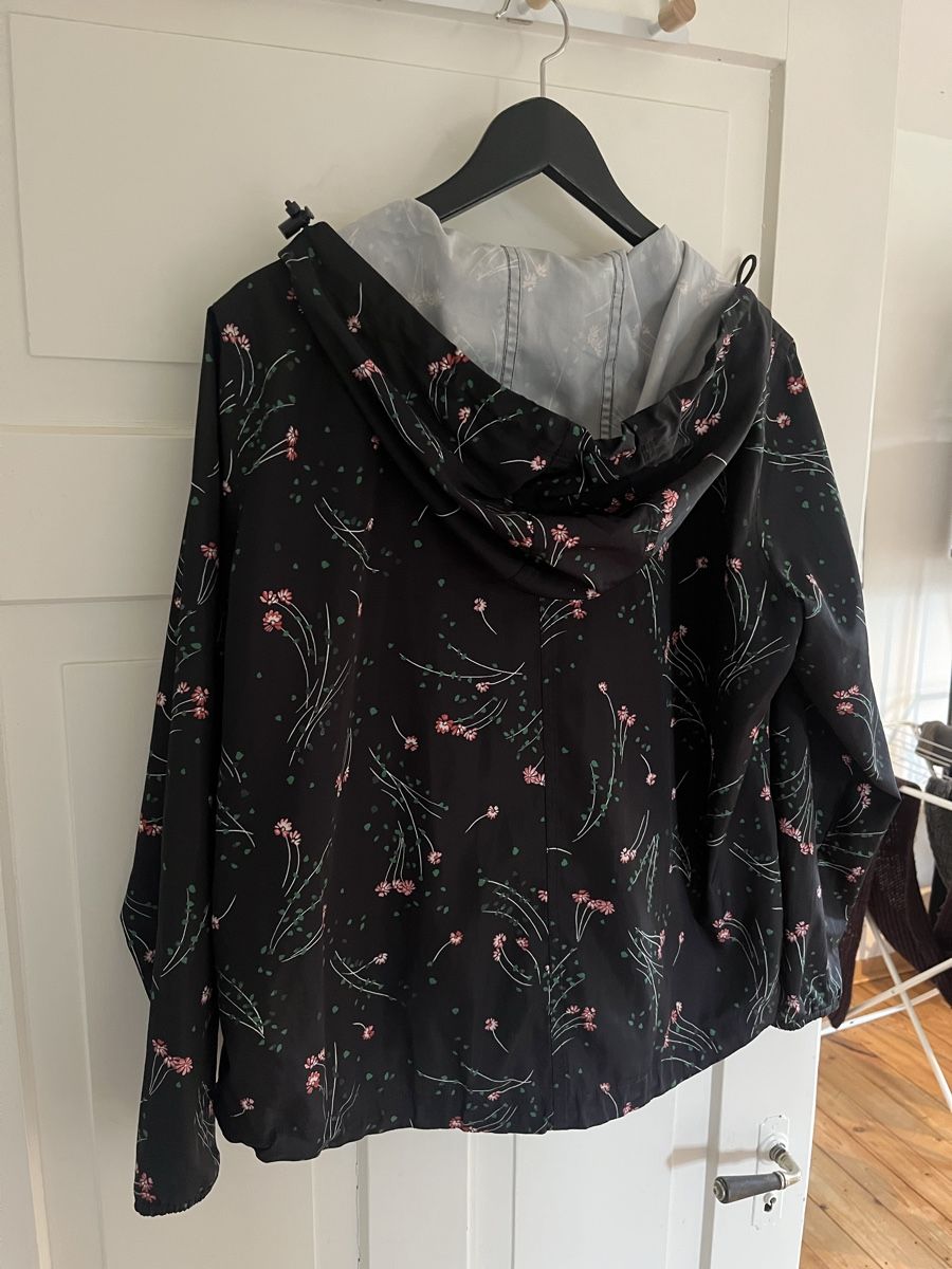 Armedangels Giacche: Armedangels Windjacke – Usato da Winterthur venduto da mirlitirli 6