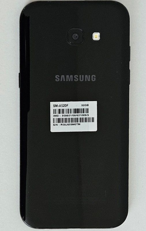 Samsung Portables: Samsung Galaxy A5 mit Lederetui – D'occasion à Niederrohrdorf par Dynamik 1