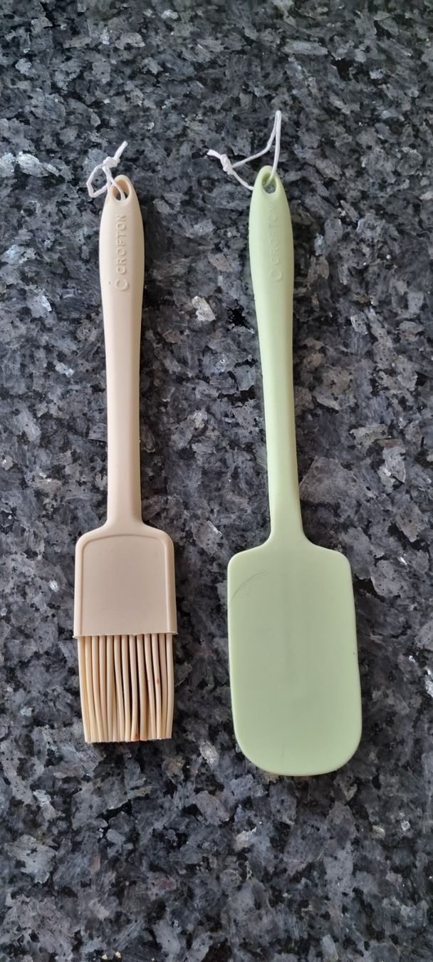 Küchengeräte: Crofton Küchenhelfer Set, Pinsel und Spatel, Neu – Neu (gemäss Beschreibung) aus egliswil von Maggy6