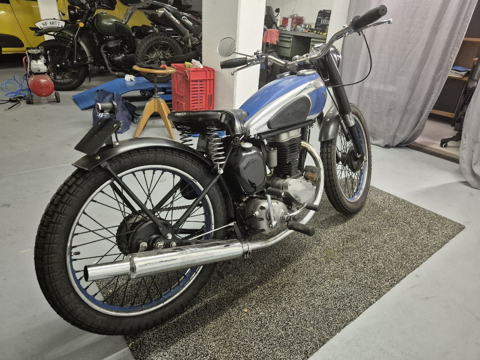 Strada: BSA C11 250 OHV – Usato da Wynau venduto da Bastel87 3