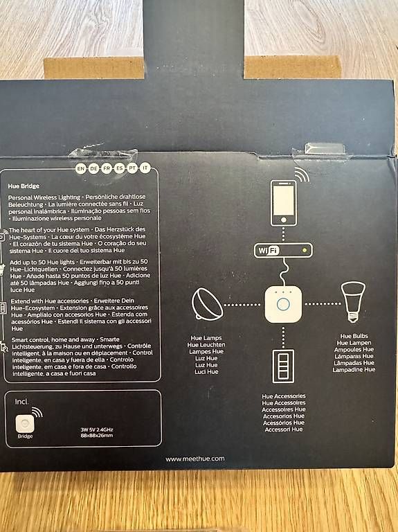 Philips Hubs & Switches: Philips Hue Bridge – Neu (gemäss Beschreibung) aus Hedingen von nic_2sz7 1