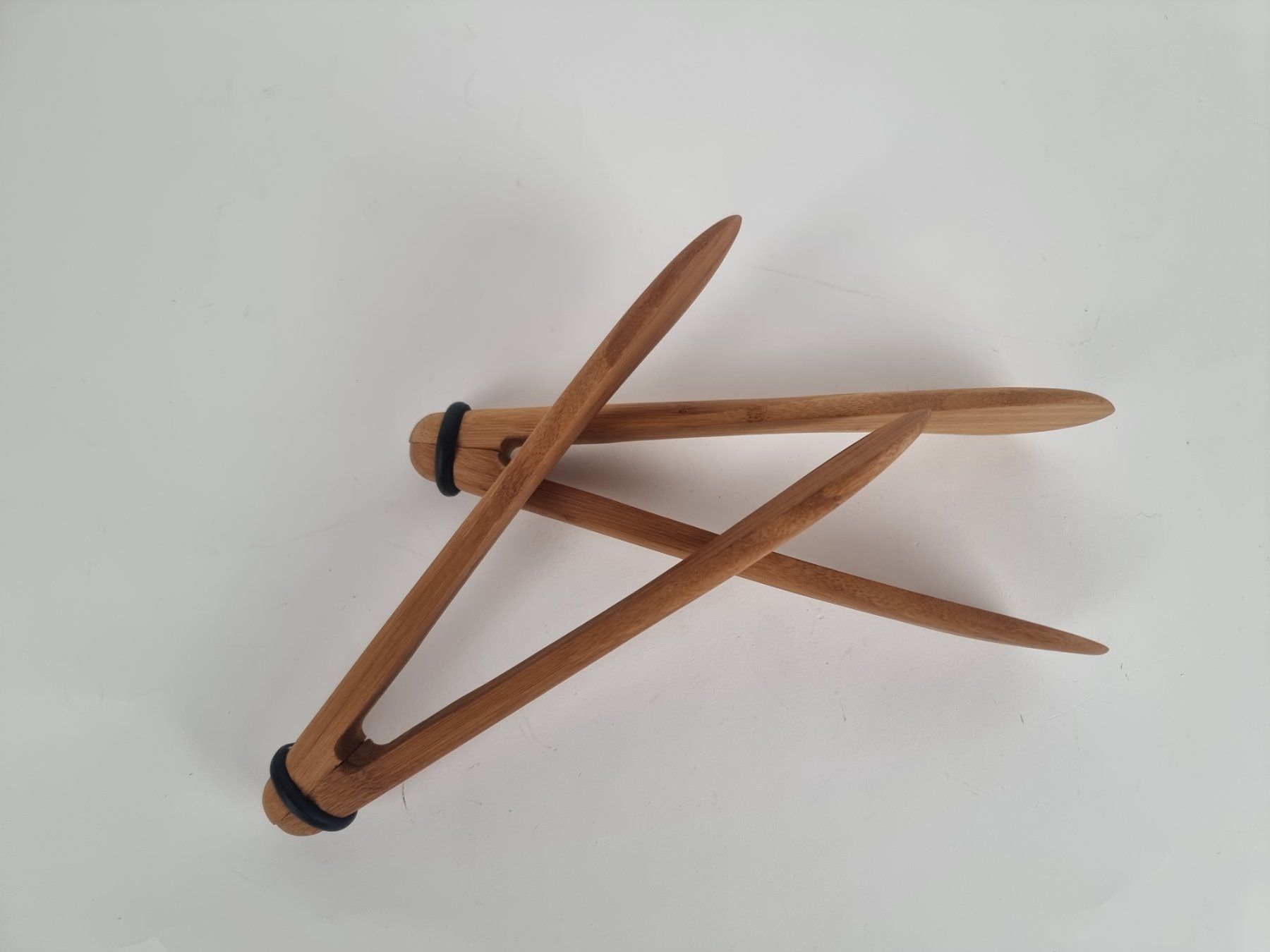Set di posate: EVA SOLO Servierzange 24,5 cm Bambus 2er Set – Usato da Urtenen-Schönbühl venduto da Restwert_Schoenbuehl