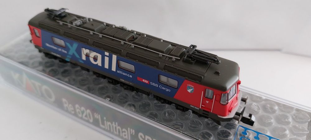 Kato N - Locomotive électrique - Ré 4/4 - SBB-CFF