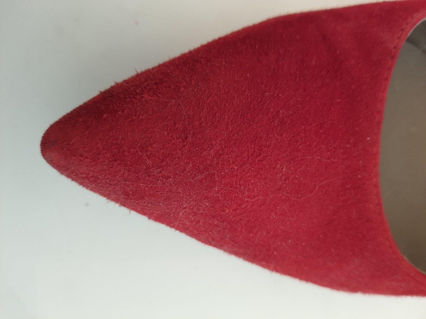 Damenschuhe: Schuhe rot mit Absatz - Wildleder - Grösse 38 – Gebraucht aus Zollikerberg von Sell-Buy-it 2