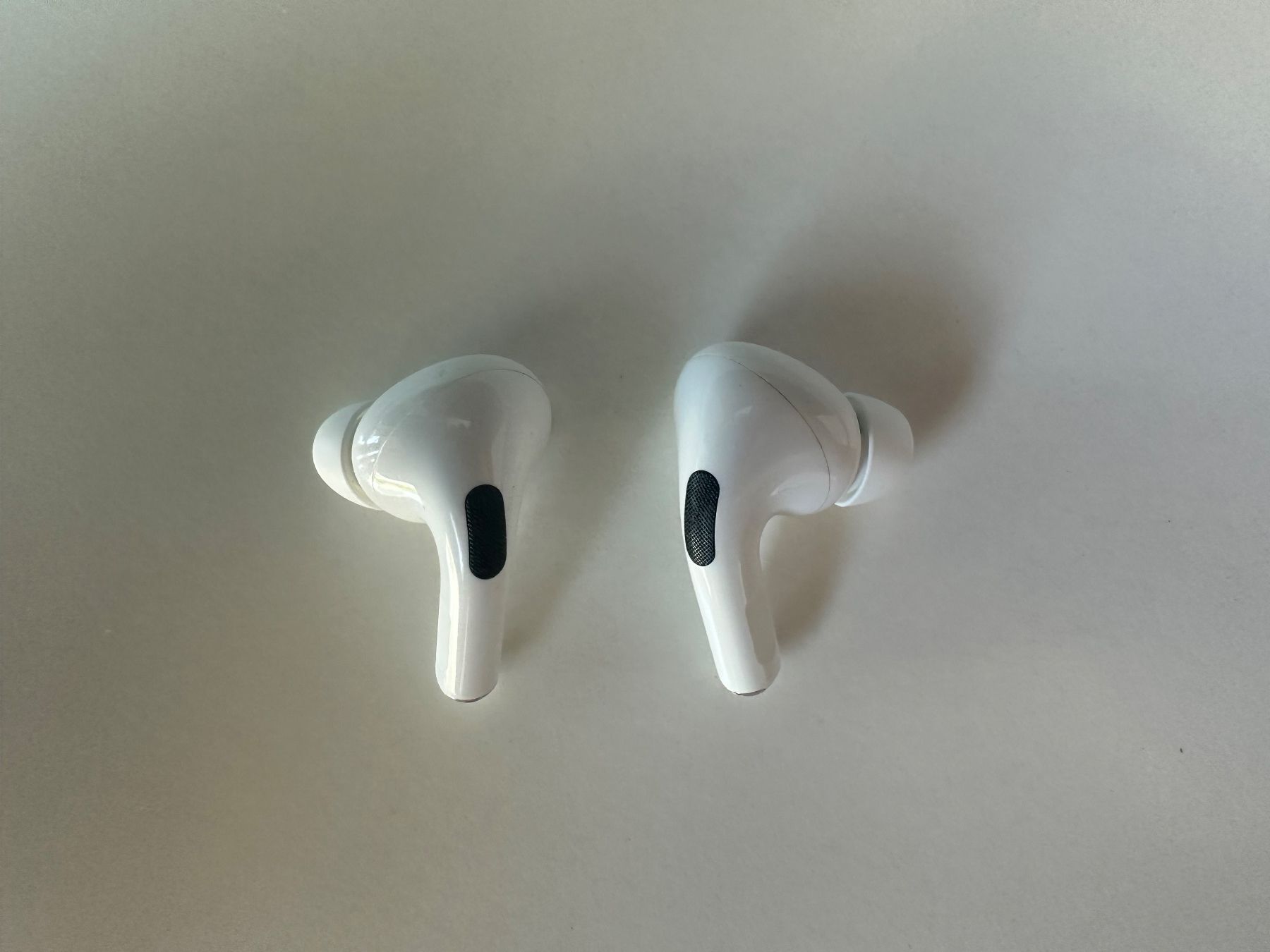 Apple Cuffie: Apple AirPods Pro mit Ladecase – Usato da Luzern venduto da ansmi 4