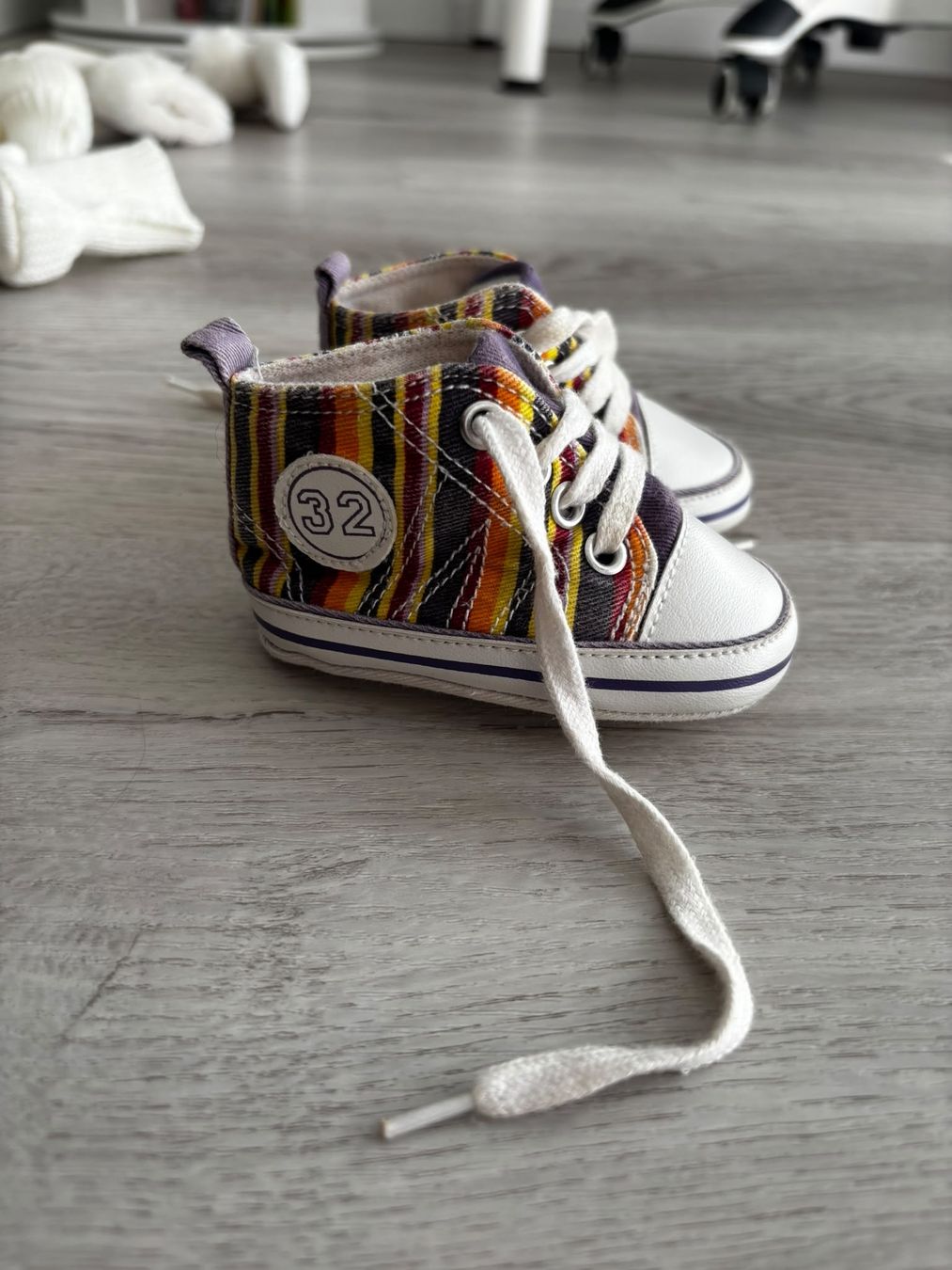 Schuhe für Jungen: Babyschuhe – Gebraucht aus Hochfelden von rub_rnw5