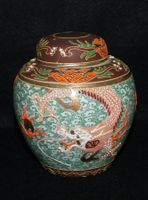 Teedose (Nr. 34): Satsuma mit Drachen grün/weiss vergoldet