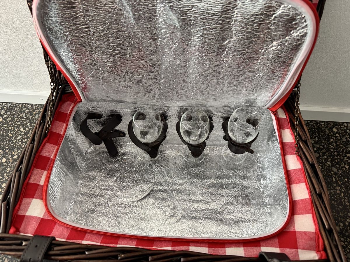 Altro per la casa: Picnic basket for 4 – Usato da Zürich venduto da gva_r9gs 5