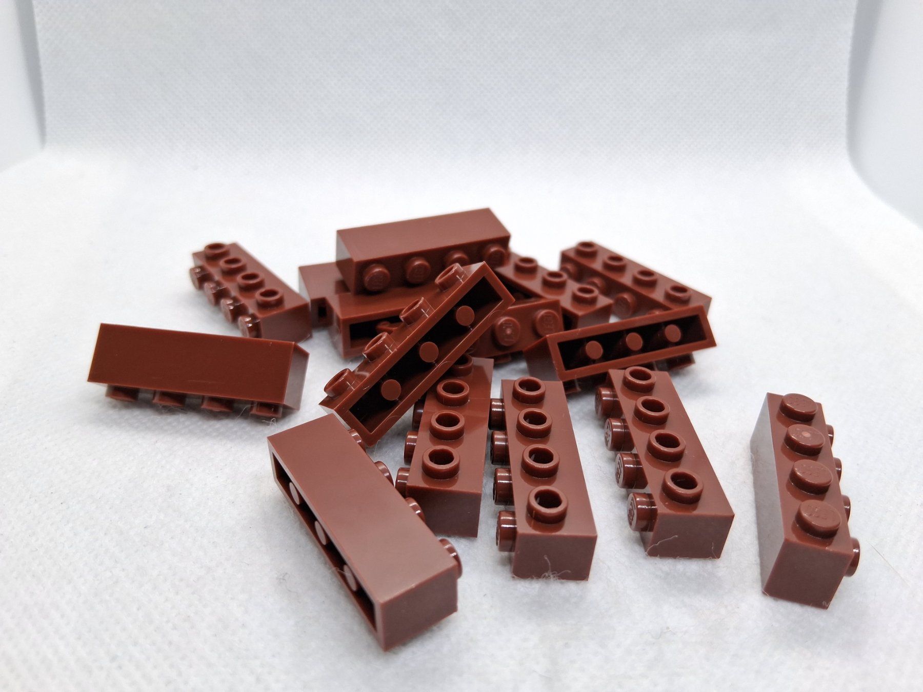 Lego Spielzeuge: Lego 15 Stk. Brick 1x4 w. 4 knobs (reddish brown) – Neu (gemäss Beschreibung) aus Inwil von Dokyiioto 1