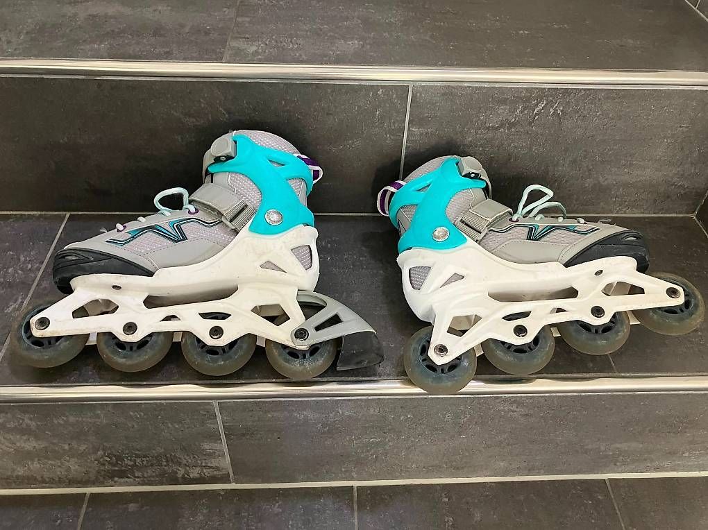 Pattini in linea & Pattini a rotelle: Kinder Inlineskates Oxelo verstellbar – Usato da Sins venduto da Icezeit0 2
