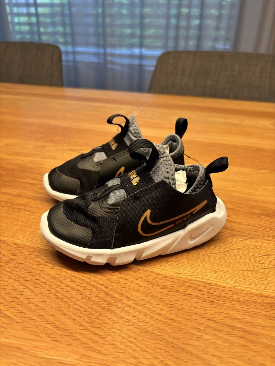 Nike Scarpe per ragazzi: Nike Turnschuhe  – Usato da Muhen venduto da Claudi1985 1