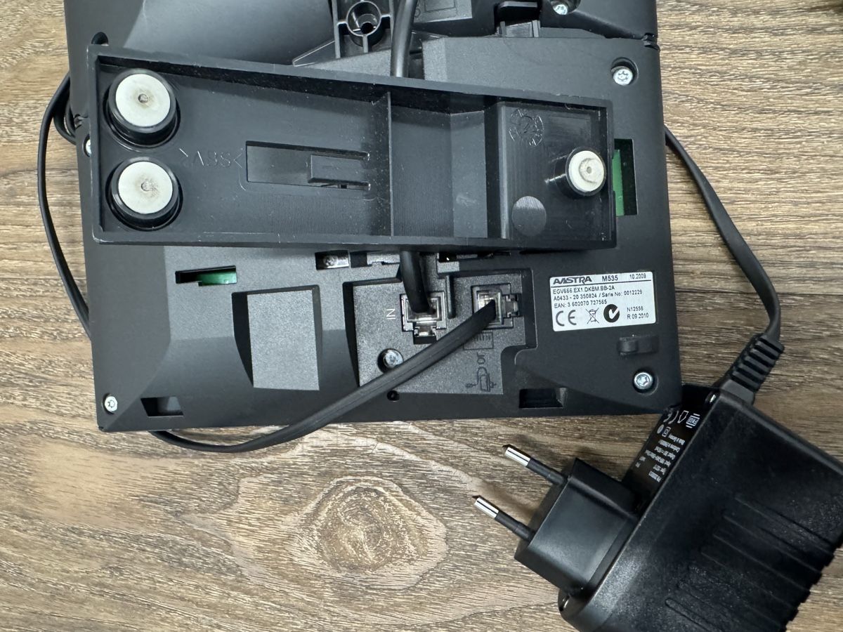 Mitel Telefoni: Mitel 5370 AD2 mit digi Tastenmodul – Usato da Hünenberg venduto da Robe0 2