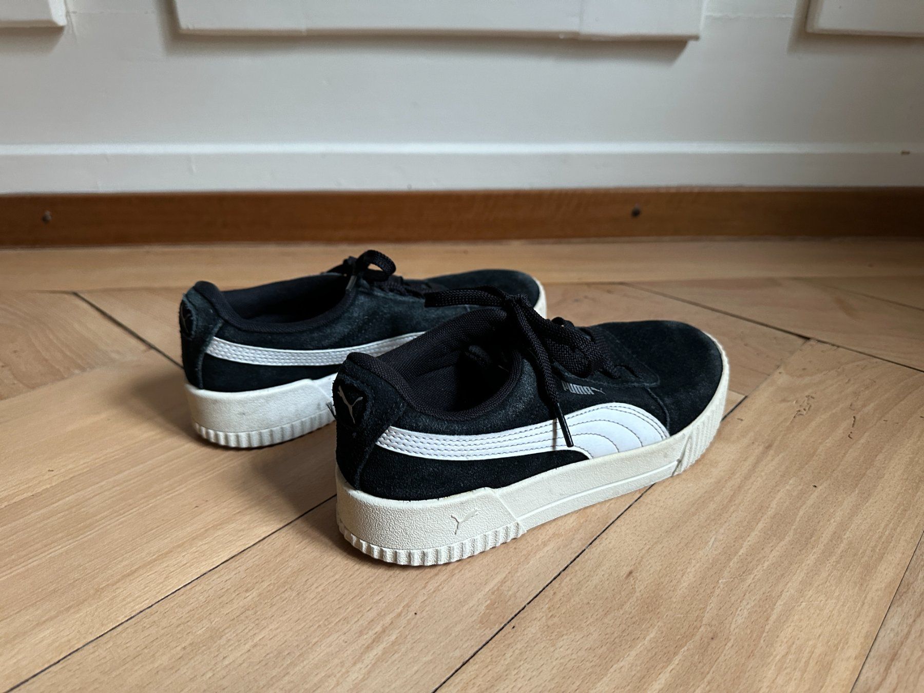 Puma Damenschuhe: PUMA - Sneaker schwarz-weiss 36 – Gebraucht aus Zürich von Diazaio 2