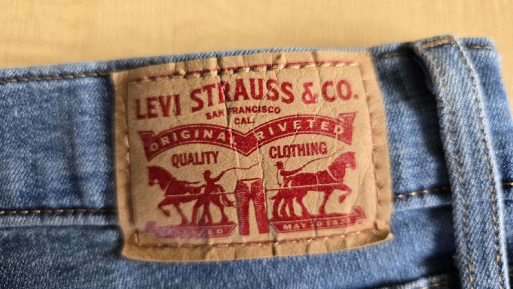 Levi's Jeans: Levi Strauss Jeans Damen – Nuovo (secondo la descrizione) da Wiesendangen venduto da Saschu 2