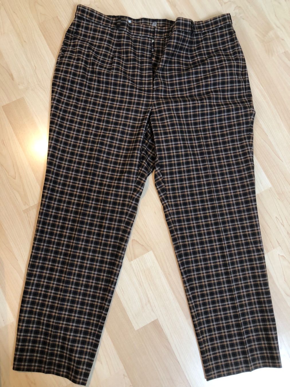 Pantaloni: Hosen Gr 46 / 24 – Usato da Zell ZH venduto da Guffos