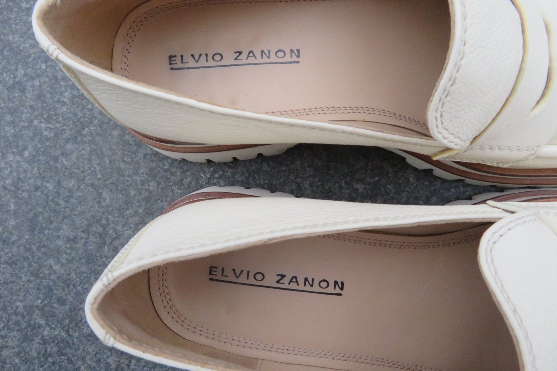 Scarpe da donna: ELVIO ZANON Echtlederslipper Grösse 38 – Nuovo (secondo la descrizione) da Wil ZH venduto da Tamagy 2
