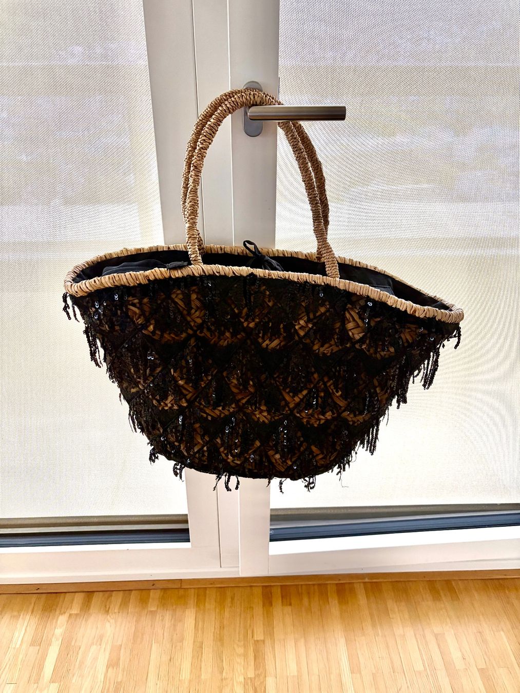 Borse da donna: Black sequins beach bag – Usato da Pratteln venduto da nad_b9cx