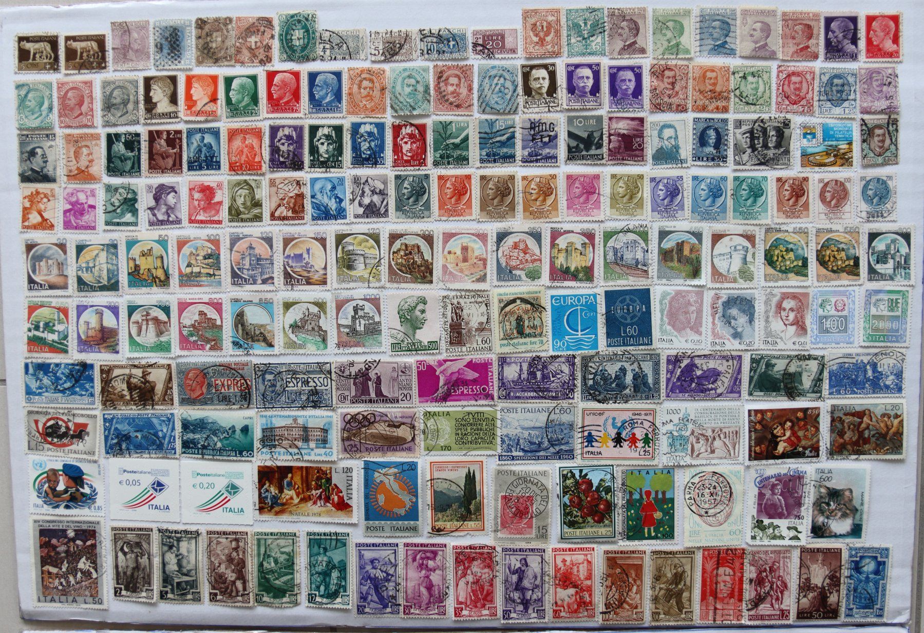 Tutti i francobolli: Briefmarken aus Italien – Usato da Oberentfelden venduto da lakipul 1