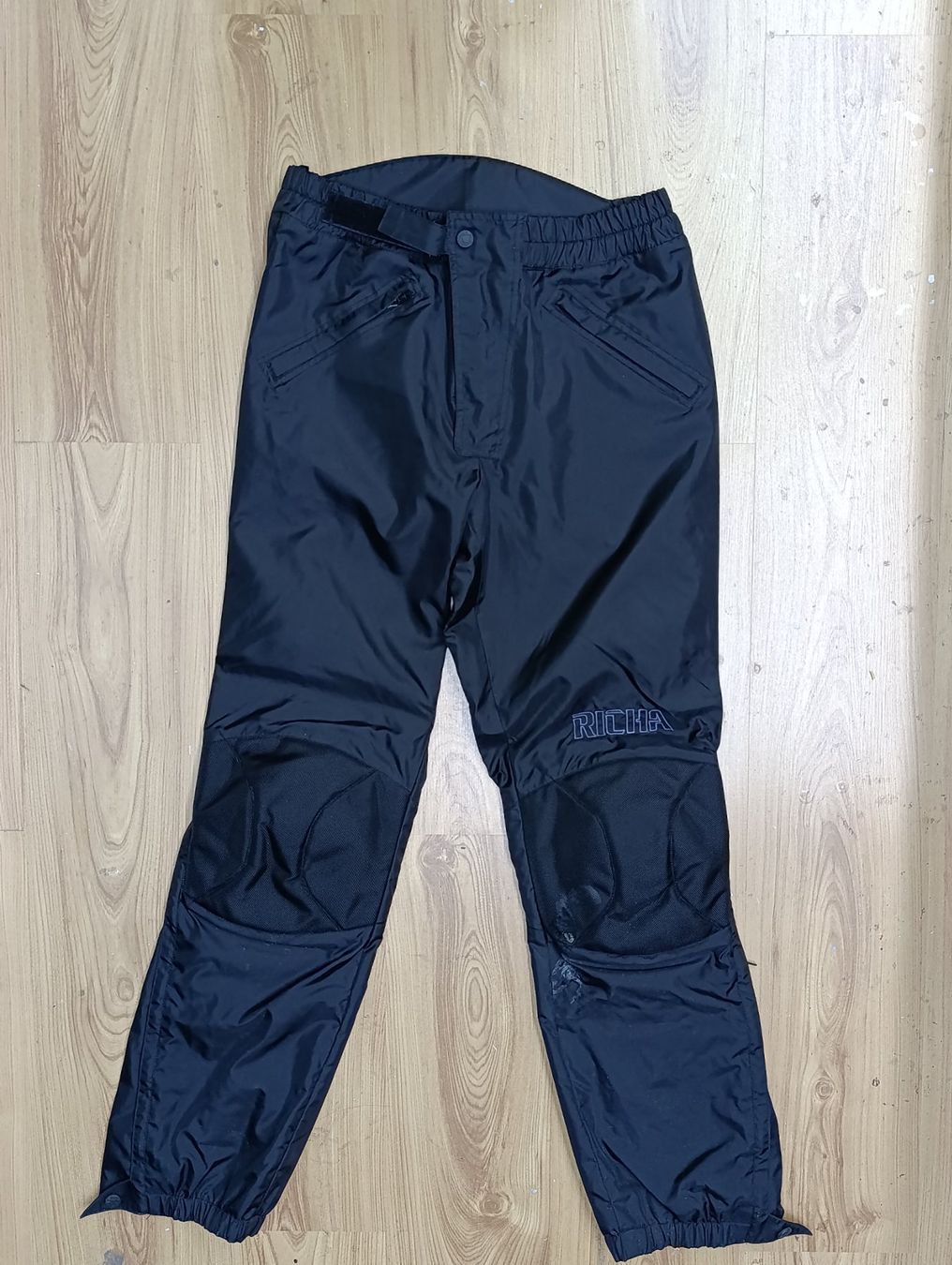 Hosen: Motorrad Hose mit trennbarem Innefutter – Gebraucht aus Oberdorf NW von 60nafets