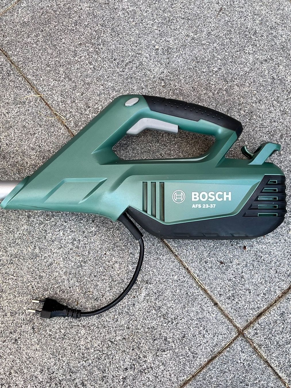 Toutes les machines: Débroussailleuse Bosch électrique AFS 23-37 – D'occasion à Vernamiége par JEANLUC29 2