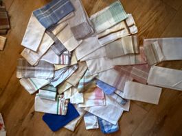 50 Stück neu & alt Herren Taschentücher Konvolut 2