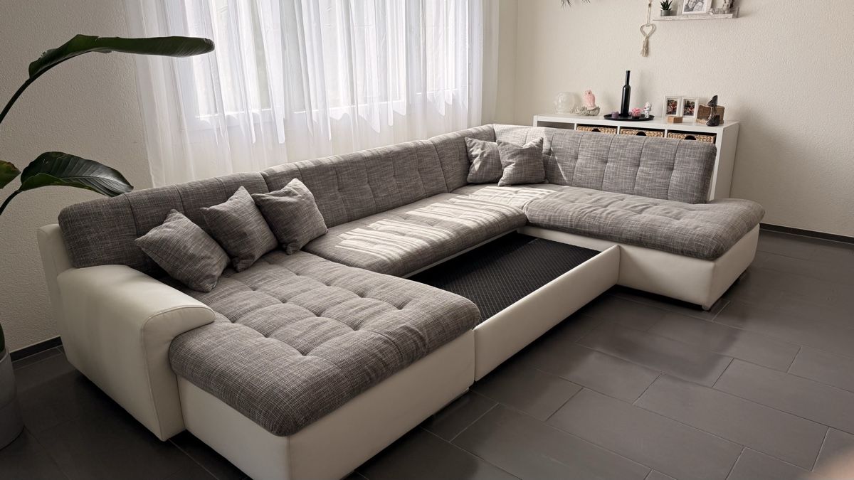Sofas: Moderne U-Form Wohnlandschaft mit Bettfunktion – Gebraucht aus Alchenflüh von Scoobydoo6 3