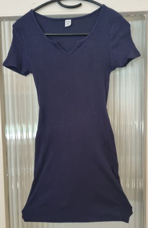 Dunkelblaues Sommerkleid, enganliegend, Teen 12-13 jährige
