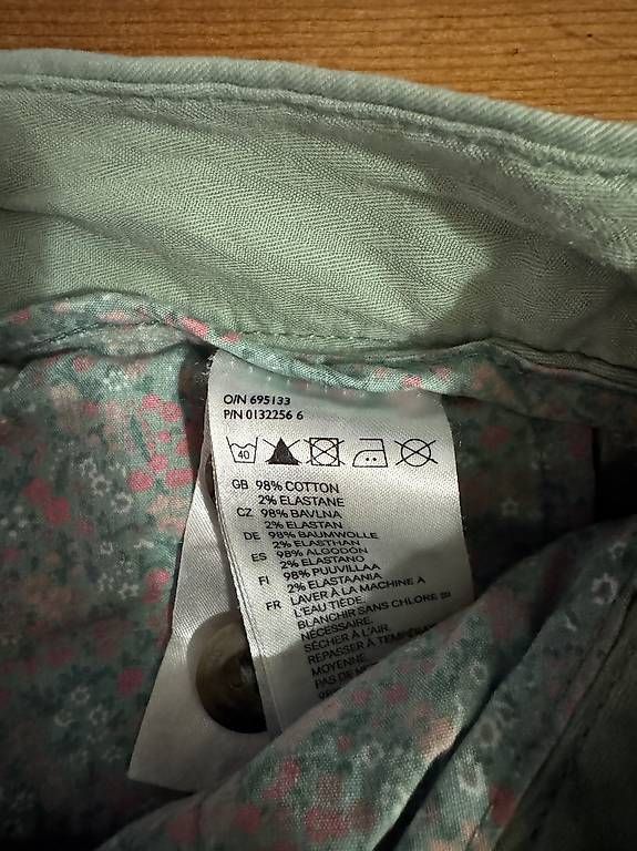 Pantaloni: H&M Chino Hosen Hellgrün/ Gr.34 – Usato da Zuerich venduto da Am81 2
