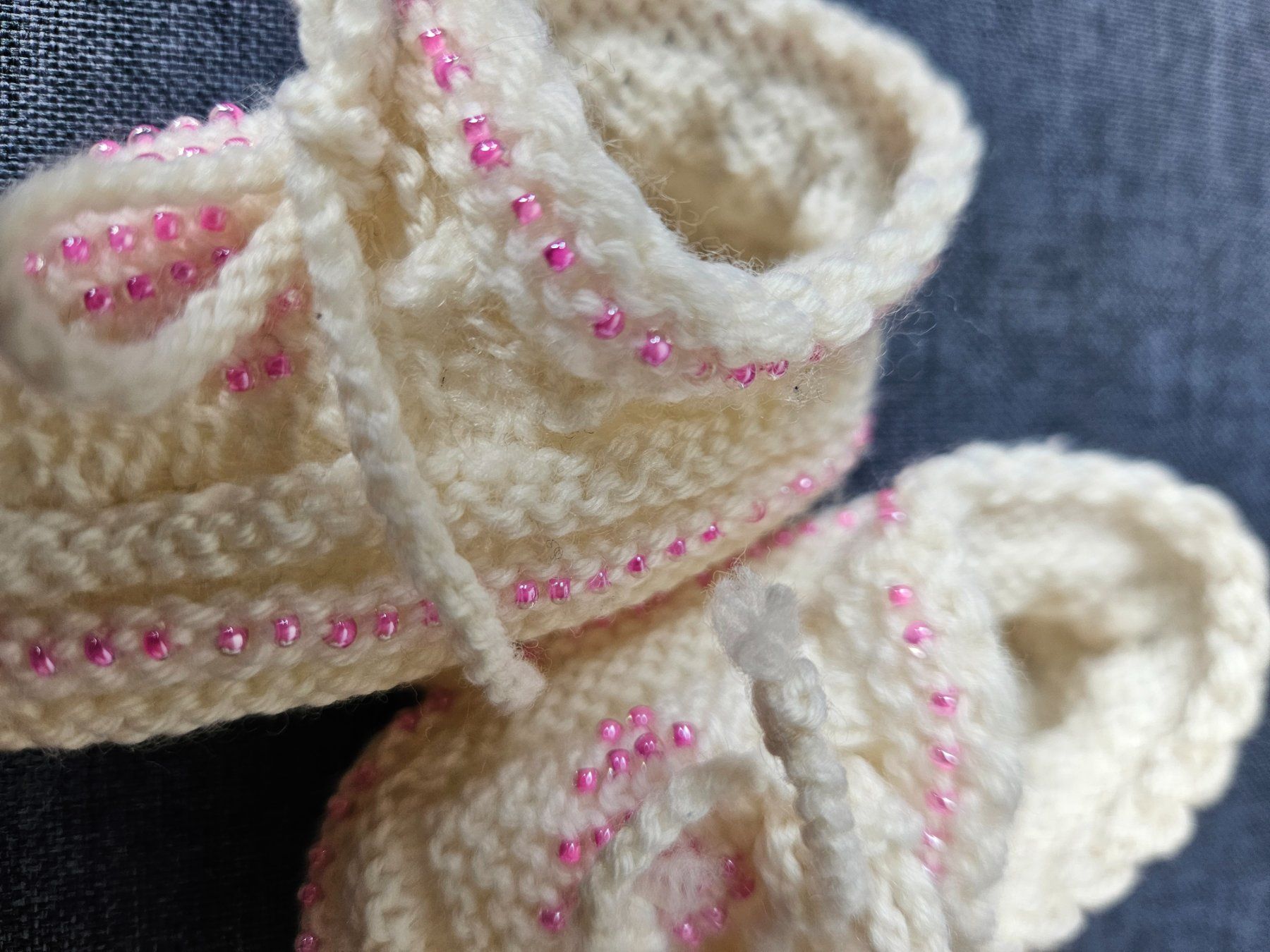 Schuhe für Jungen: Baby Finken gestrickt – Gebraucht aus Worb von jun_fj8w 1
