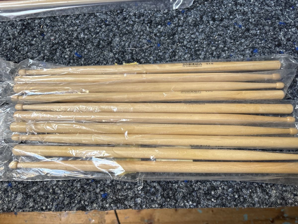 Strumenti musicali: 5 Paar Drumsticks Rohema 9A W – Nuovo (secondo la descrizione) da Frümsen venduto da dbxdoh