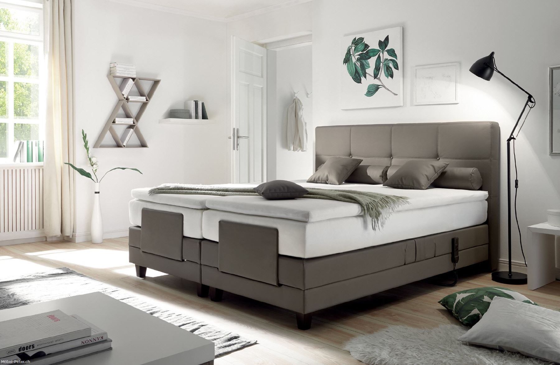Letti: Boxspringbett Ellie mit Motor – Nuovo e nell'imballaggio originale da Kölliken venduto da moebel-peter