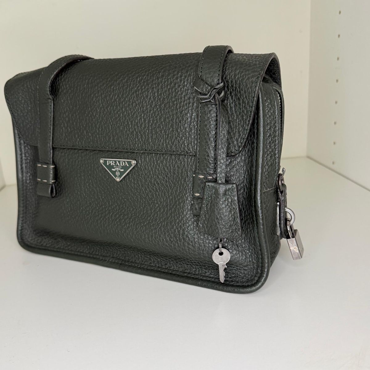 Prada Borse da donna: Green Vintage Prada Bag 90s - 2000s – Nuovo (secondo la descrizione) da Basel venduto da priscalinaa 2