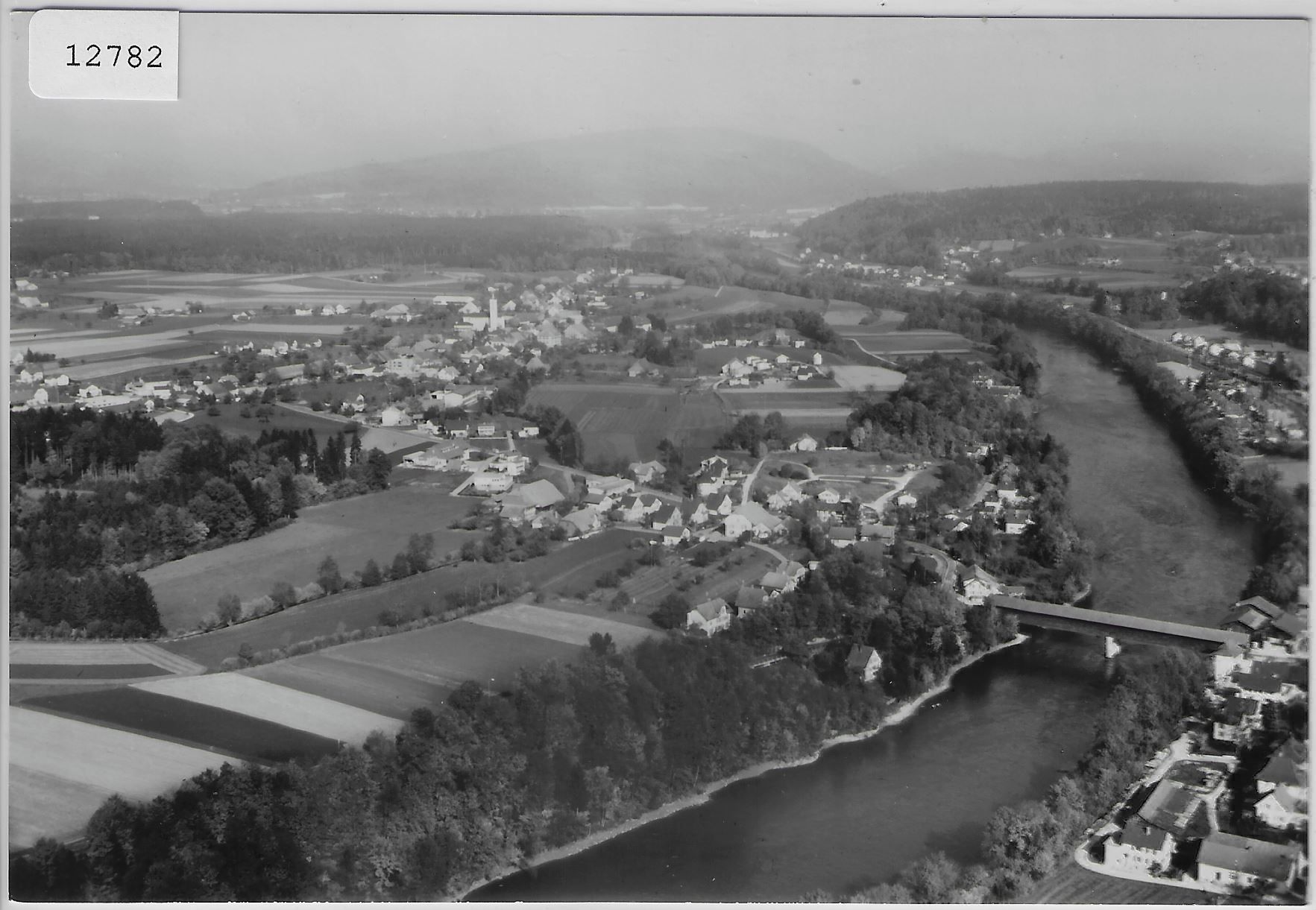 Cartoline postali: Flugaufnahme Fulenbach SO – Antico da Ettingen venduto da Kartenplanet