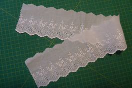 Antike St. Galler Spitzen weiss - 50 cm lang