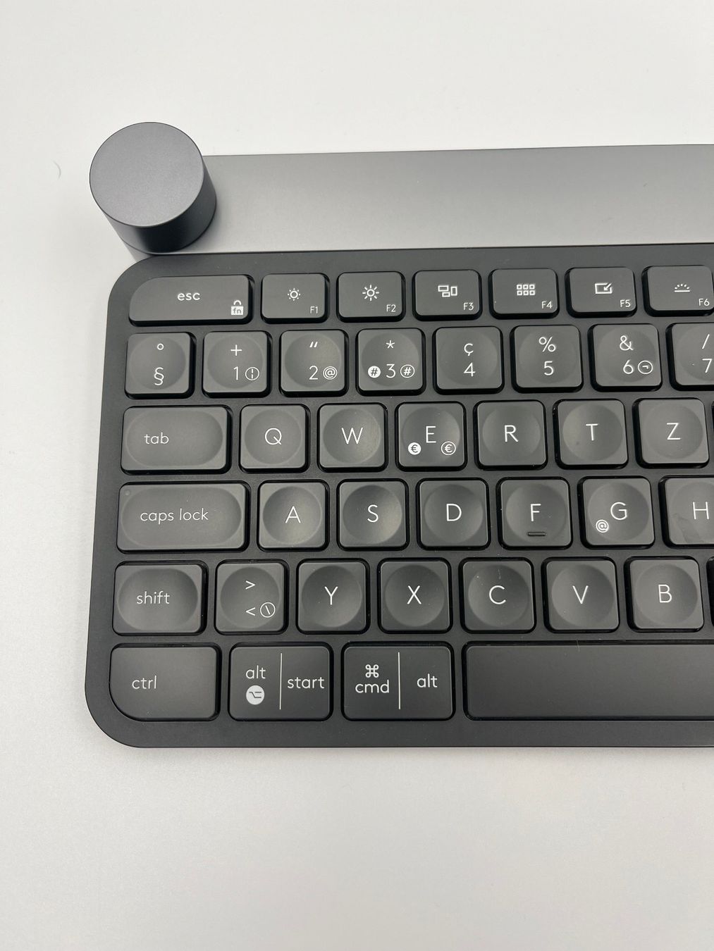 Logitech Tastiere: Logitech Tastatur CRAFT 920-008498 – Usato da Basel venduto da Xani 4