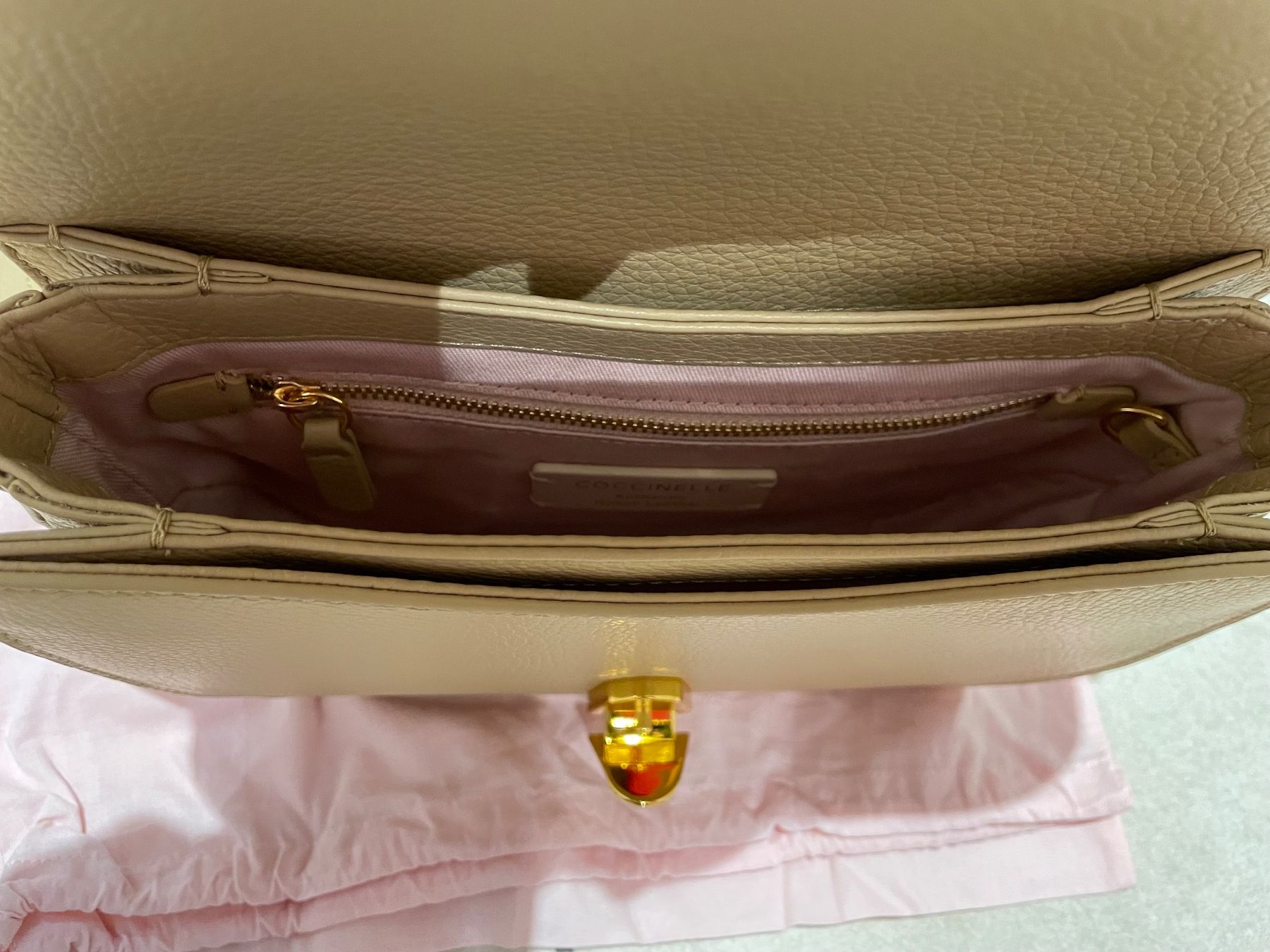 Coccinelle Borse da donna: Coccinelle DEW Tasche – Nuovo (secondo la descrizione) da Baar venduto da Chrila3 1