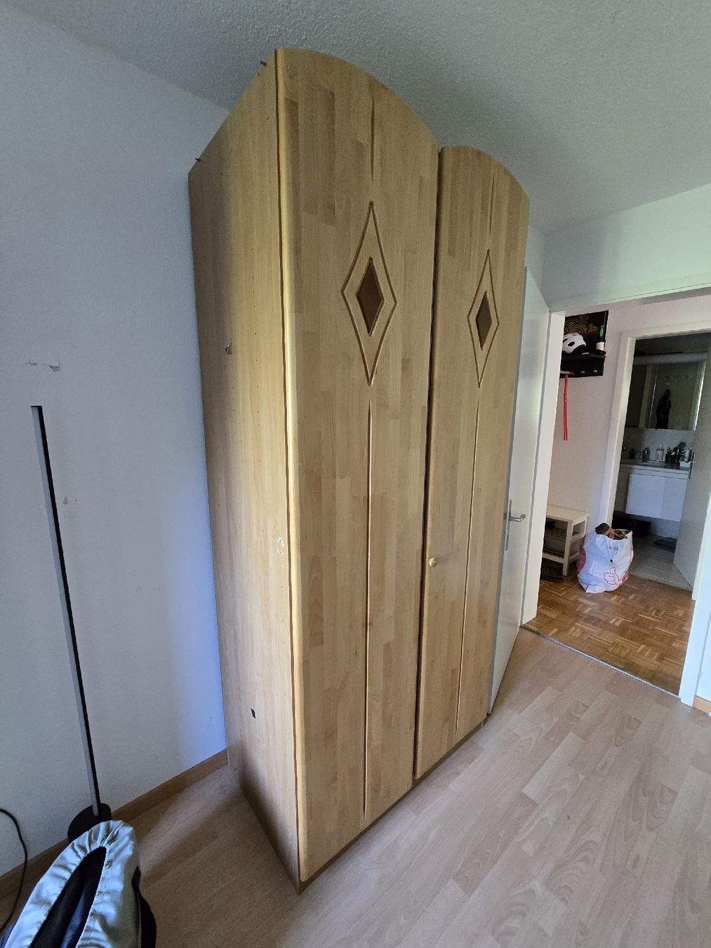 Armoires: Holzschran – D'occasion à St. Gallen par anomis_m 1