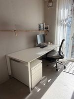 Schreibtisch + Schubladen + bürostuhl
