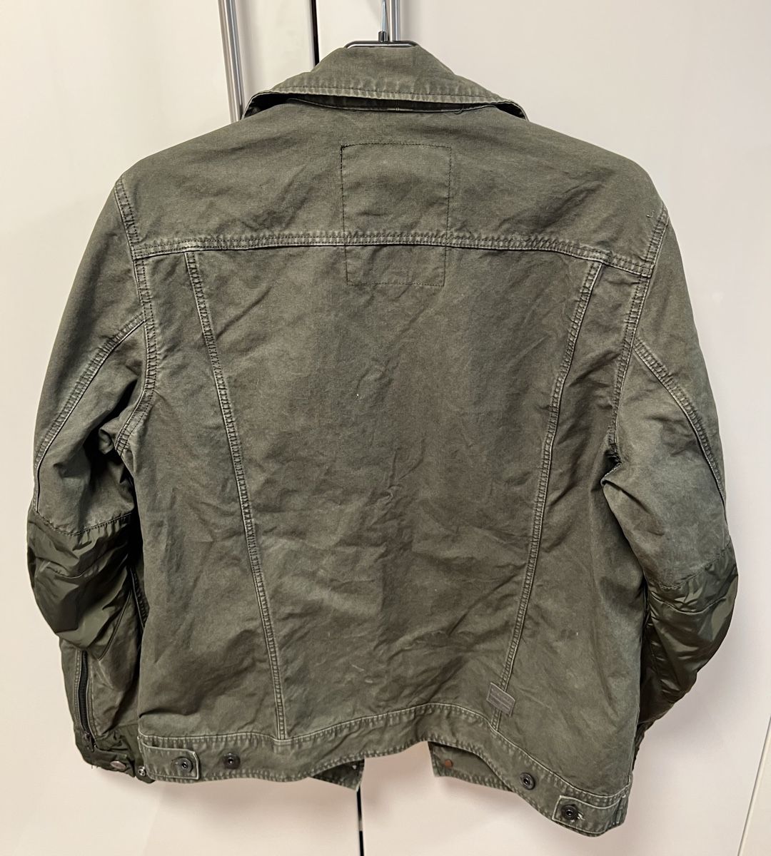 Giacche: Herren Militärjacke Baumwolle M – Usato da Sevelen venduto da Ritiplampi 1