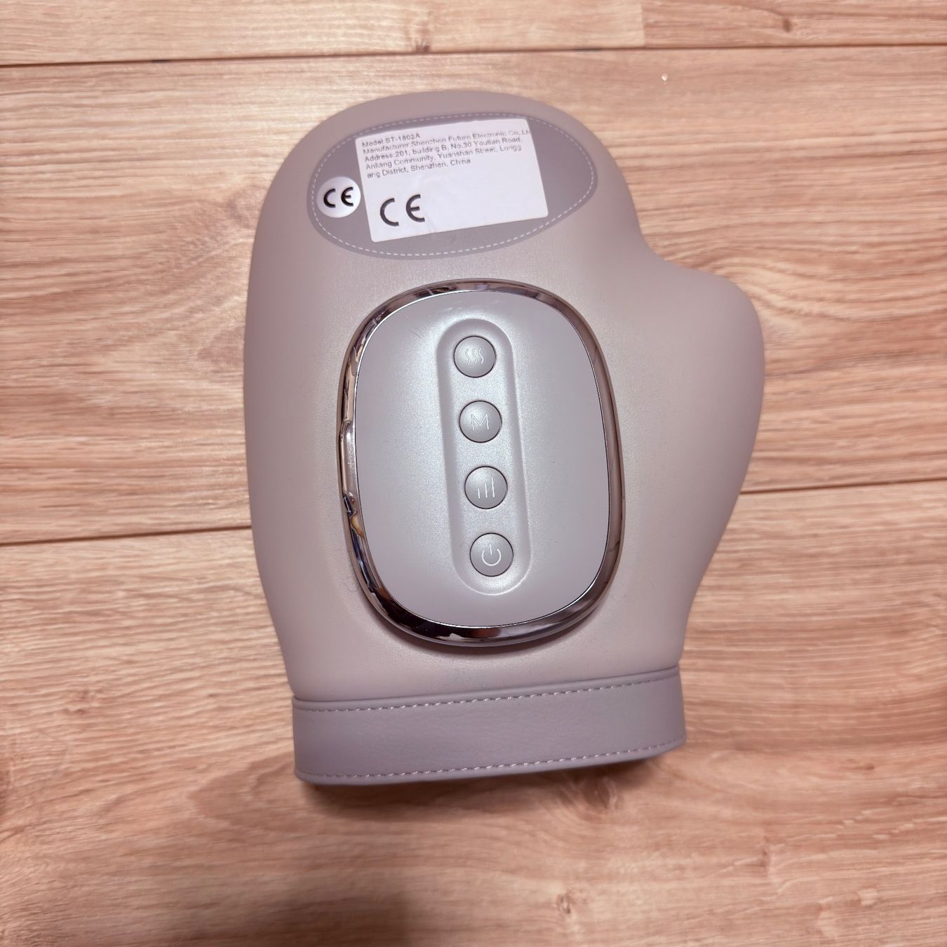 Appareils de massage: Massagehandschuh neu – Neuf (Voir description) à Bertschikon Gossau par Babayan.lusine