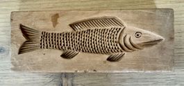 Antikes Änismodel Gebäckmodel Backmodel Fisch + Fatschenkind
