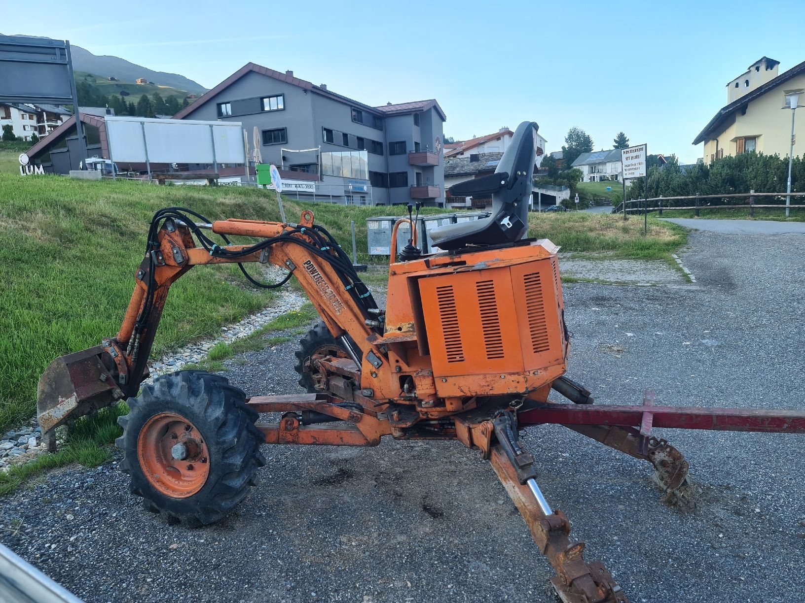 Escavatori: Minibagger schreitbagger powerfab 360 – Usato da Morissen venduto da Luis8888 1