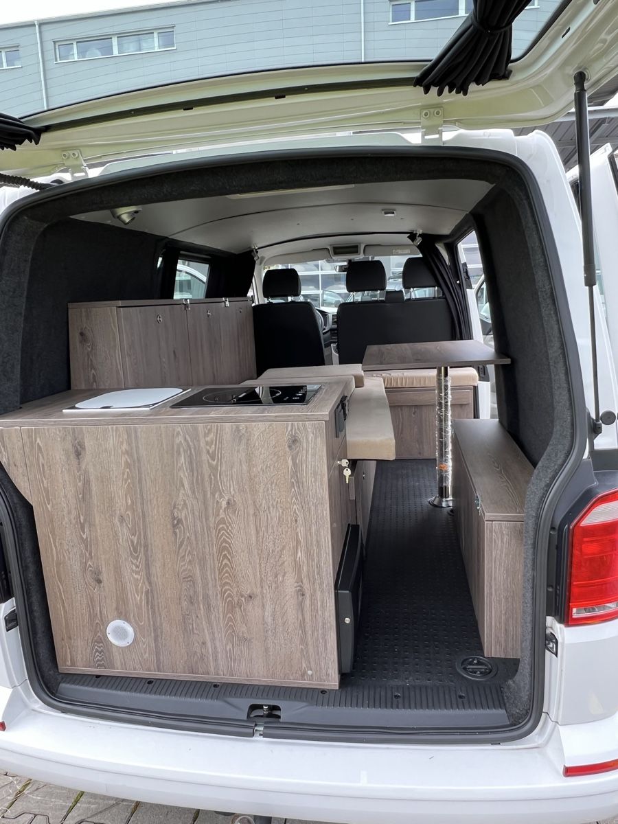 VW Véhicules de camping: VW T6 GeoVan – D'occasion à Kriens par DosRicardosAuktionis 2