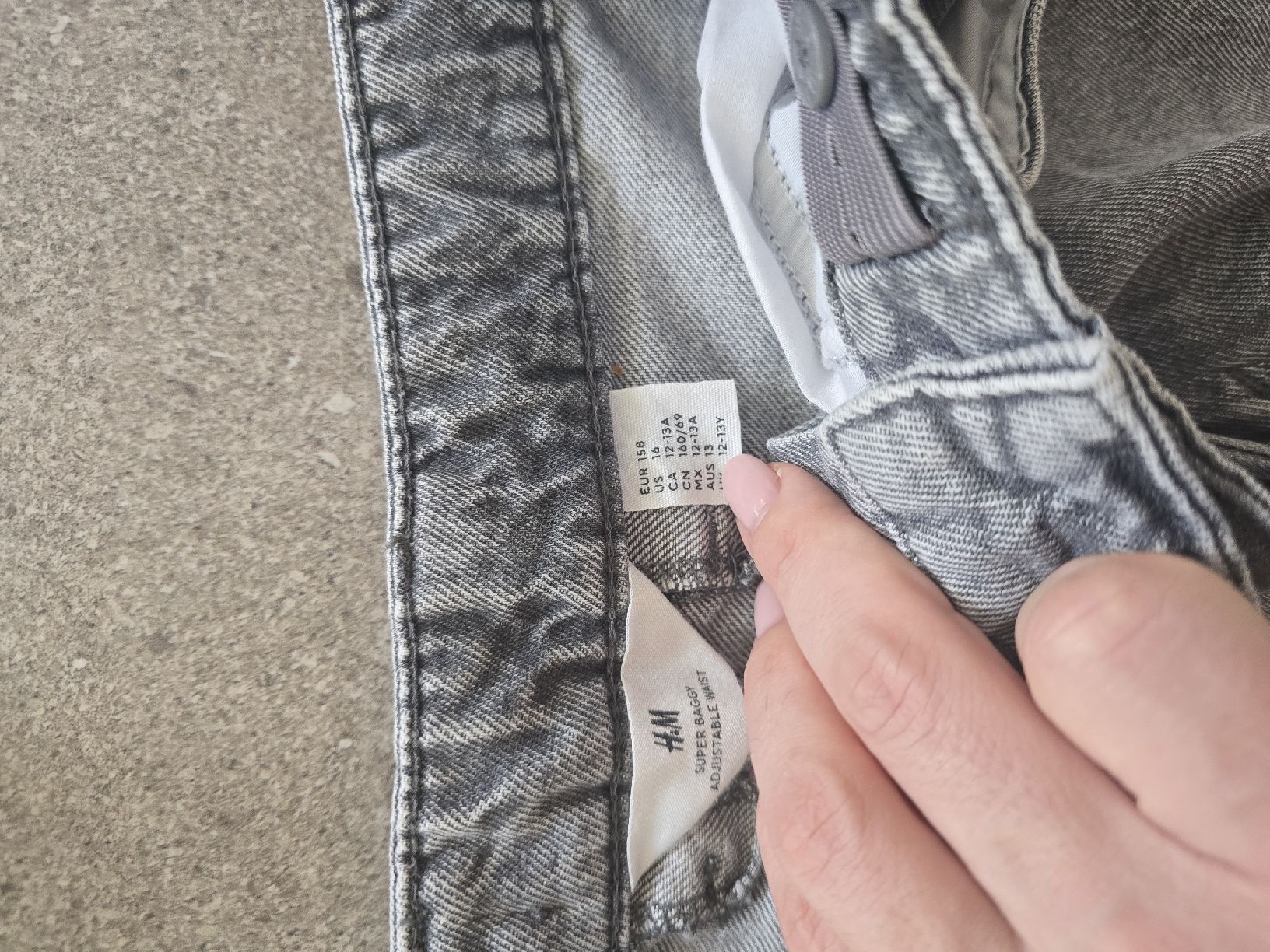 Lotti & Set di vestiti: Kleidungspaket Junge 158-164  – Usato da Tobel venduto da swisscap243 1