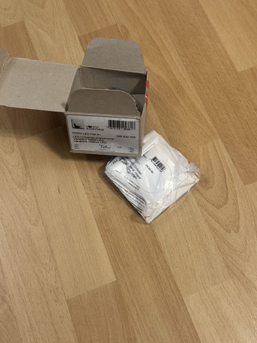 Feller Schalter: Feller Edizio Due Dimmer 40-600W white – Neu und originalverpackt aus Martigny von ddo_2mcv 2