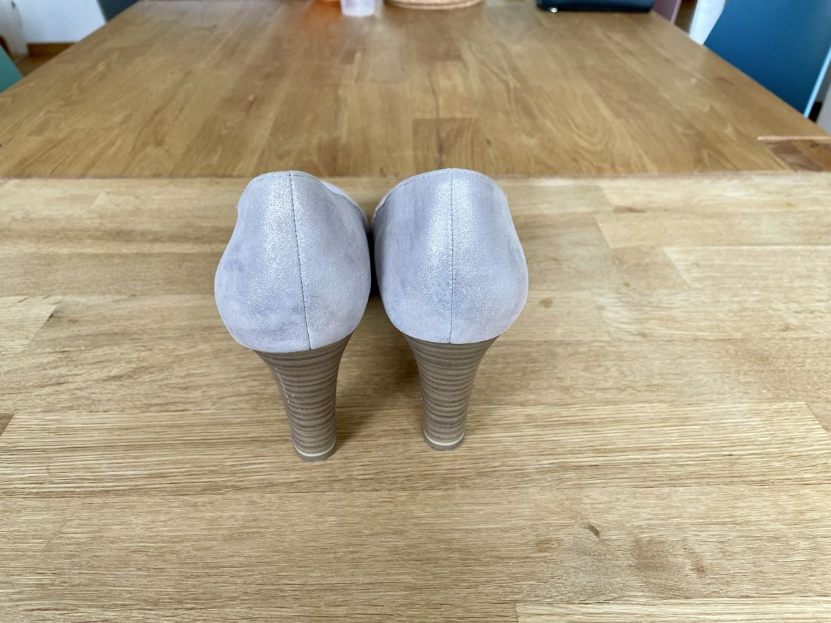 Tamaris Scarpe da donna: Tamaris Pumps Schuhe Damen 40 – Usato da Wabern venduto da IngaJohanna 2