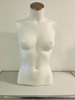 Schaufensterpuppe Torso Frau weiss, 1A Zustand, ohne Arme