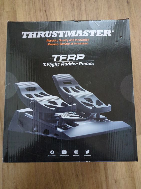 Thrustmaster Rudder Pedals NEU ab 1.- (Neu und originalverpackt) in ...