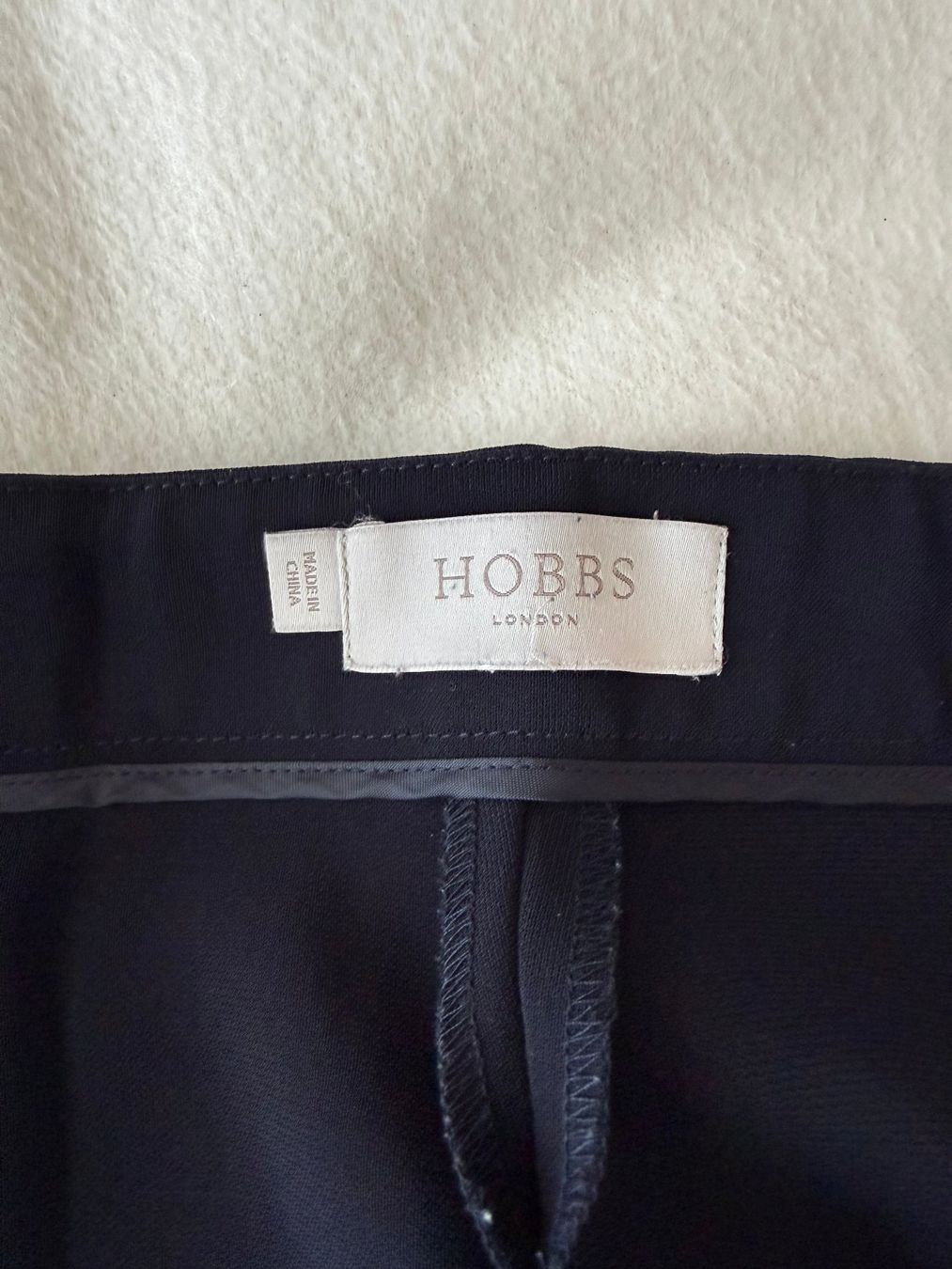 Pantaloni: Hobbs Hose - Dunkle Blaue – Usato da Spreitenbach venduto da BritToSwiss 5